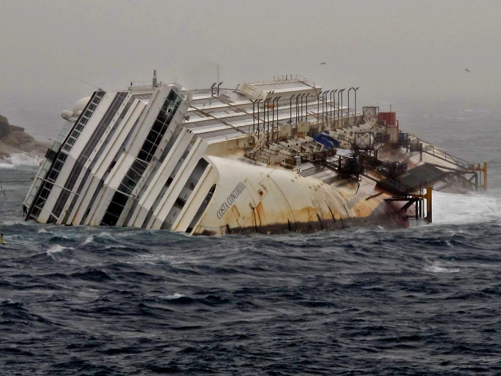 Shipping crashes