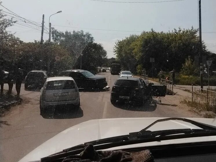 Очевидцы дтп рязань. 23. Появилось фото с места смертельной аварии на солотчинском шоссе. Рязань происшествия за последние 4 дня. Казарь рязань.