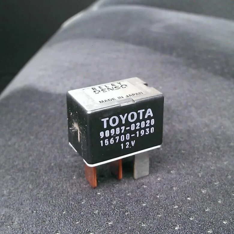 Реле 4х контактное тойота. Реле тойота денсо 90987-02006. Relay toyota. Relay toyota. Реле тойота 90887-07.