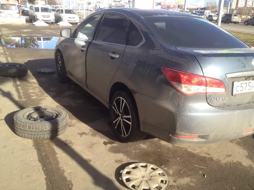 Nissan Almera g15 17 колеса. Ниссан Альмера g15 диски r17. Nissan Almera g15 колеса r17. Nissan Almera g15 диски r17.