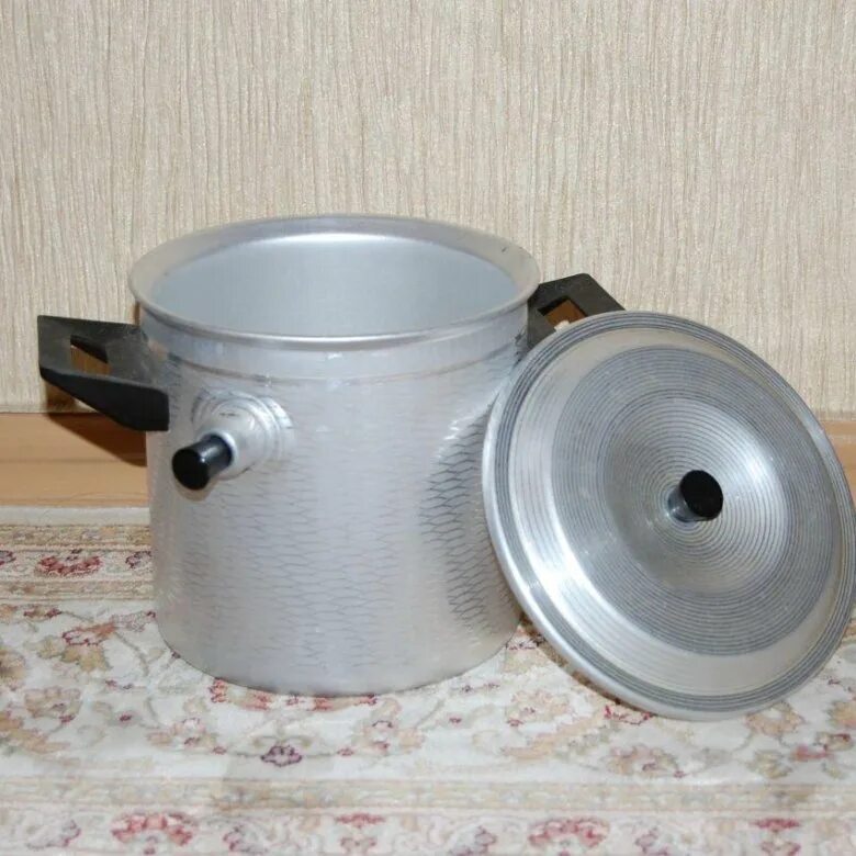 Кастрюля молоковарка tescoma. Кастрюля с двойным дном. Сталь. Peterhof ph-15432. Кастрюля с двойным дном.