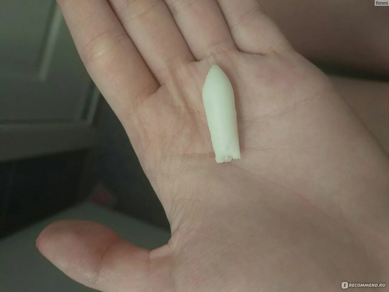 ректальные свечи от геморроя. лонгидаза свечи в прямую кишку. как правильно открывать суппозитории. как открыть свечку. как правильно вставлять свечи ректально.