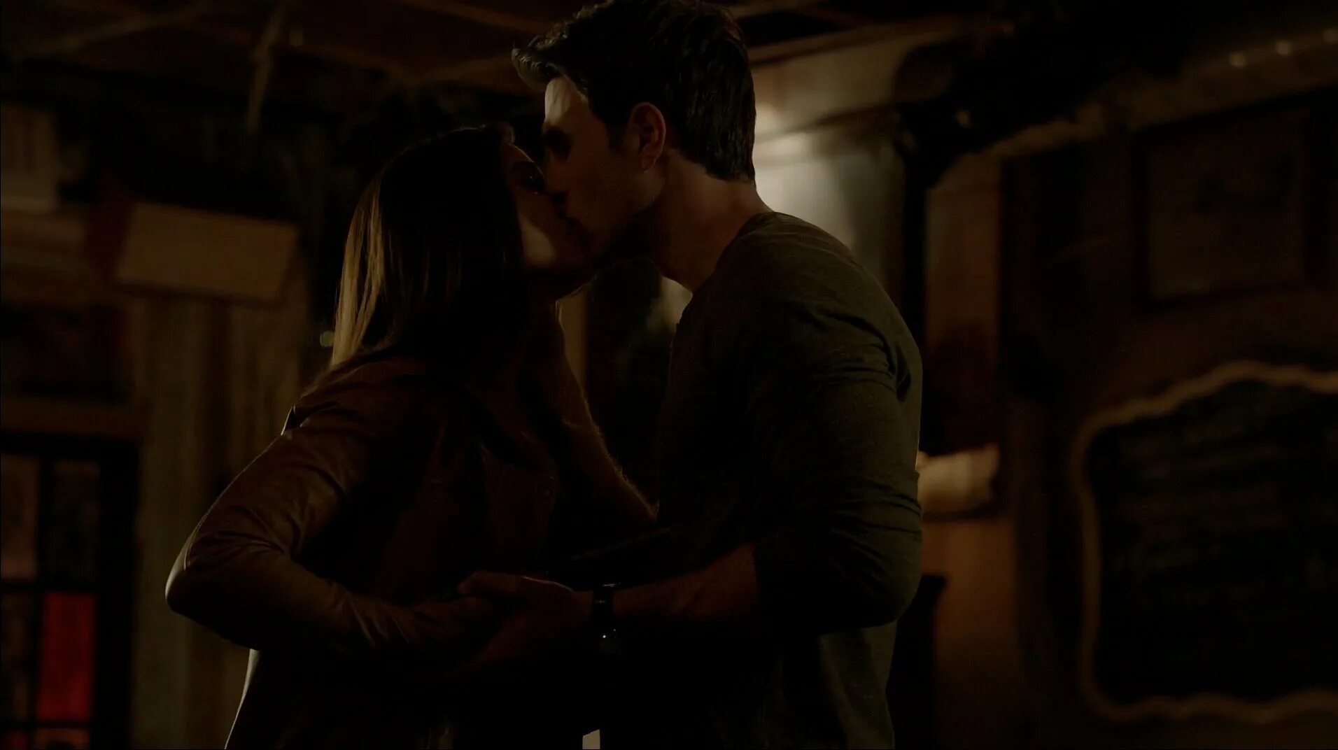 Кол майклсон и давина клэр. Древние давина и коул. Первородные коул и давина. Кол майклсон и давина клэр. Кол майклсон и давина.