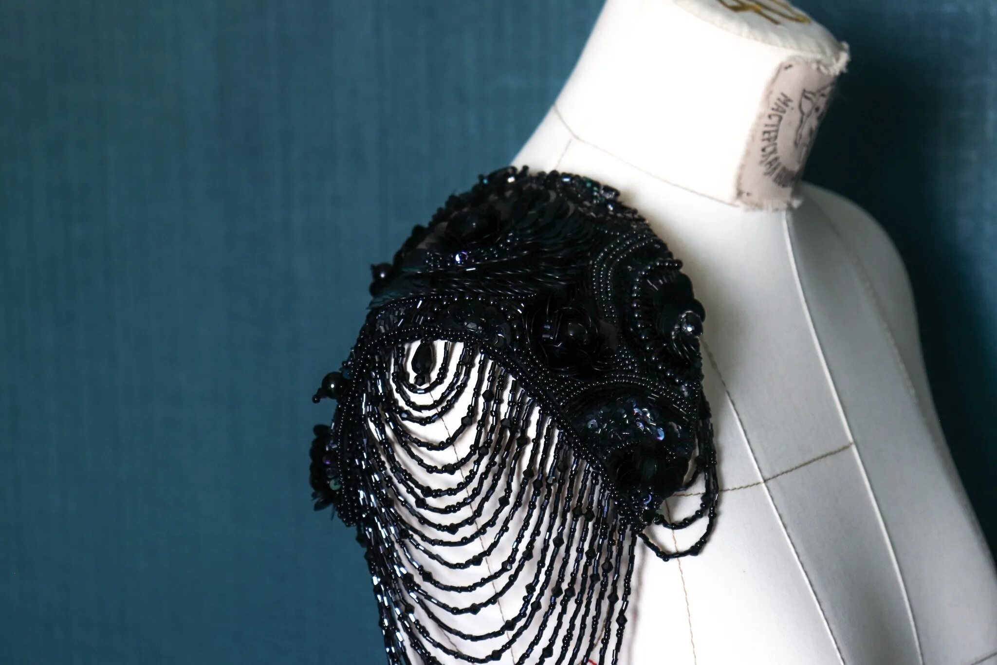 Эполеты макраме. Платье в технике макраме. Эполет вектор. Эполеты макраме. Эполеты кавалерийские 1860.