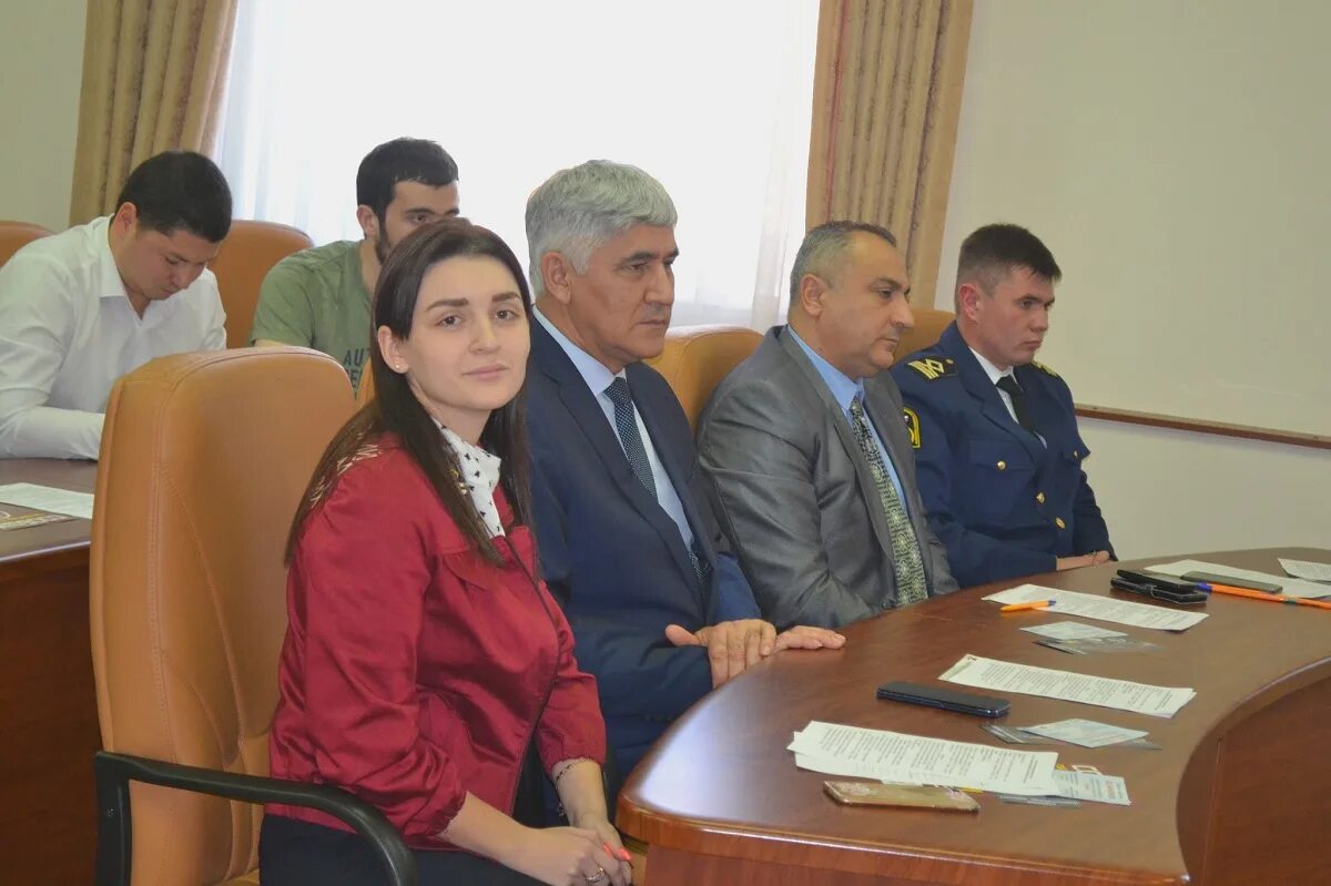 мо город астрахань. гос дума астрахань. день дублера астрахань. день дублера местное самоуправление. администрация города астрахани большой зал.