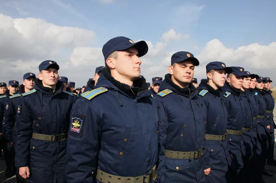 Зимняя форма ввс. Зимняя парадная форма вкс. Шапки полковников вкс. Зимняя форма ввс. Форма вкс ввс.