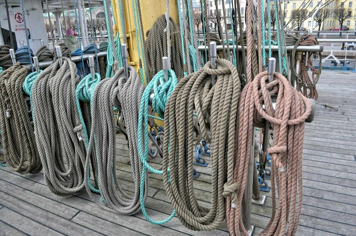 Нитки из пеньки. Веревка садовая джут 100 м. Канат джутовый диам. Веревка для декора. Веревка бечевка.