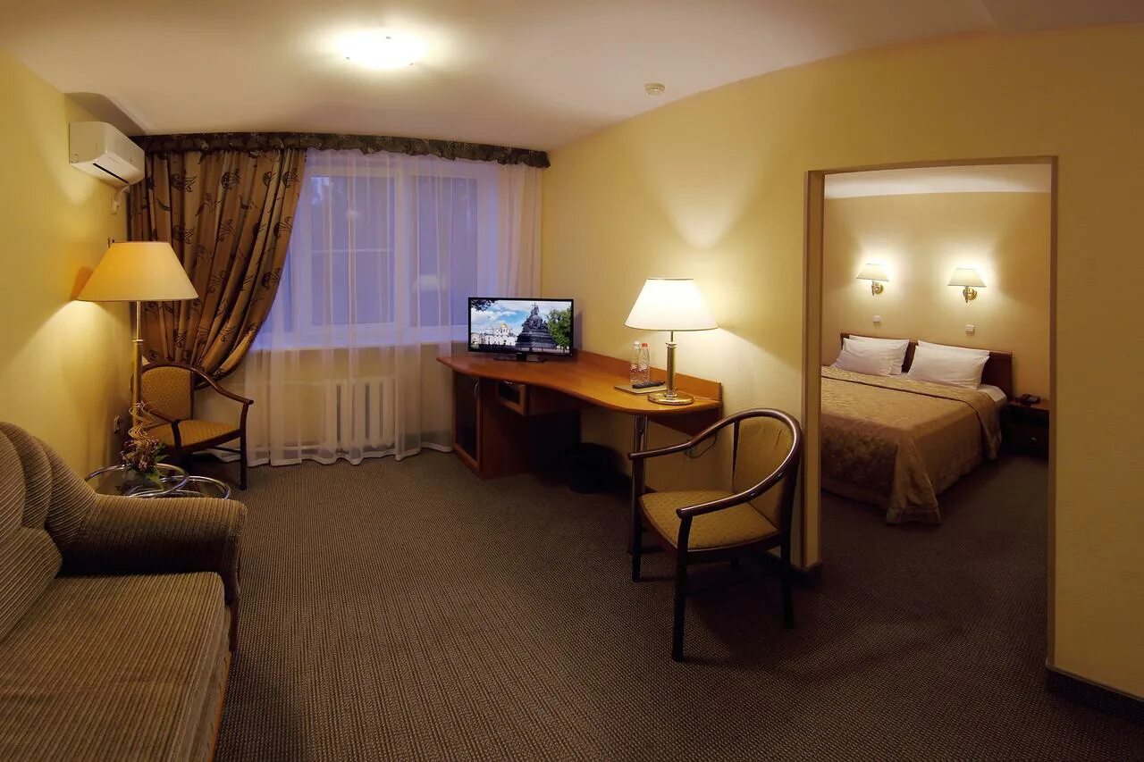 гостиница орион геленджик. гостиница орион геленджик. санаторий одиссея лазаревское. отметьте отель и работающие круглогодично. новгород гостиница садко.