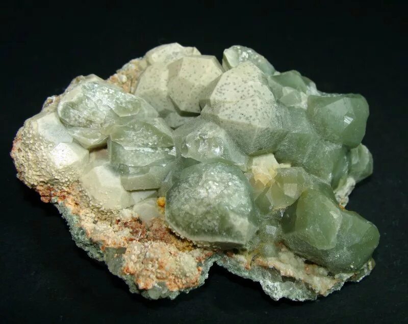 Силикат циркония. Минерал класса силикатов 5. Силикат алюминия минерал. Камневеды. Хризоколла камень.