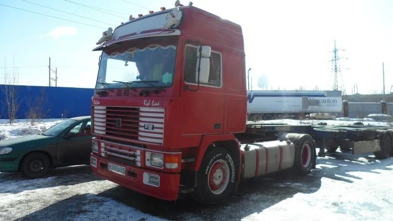 Вольво ф 12 седельный тягач. Седельный тягач Volvo f12. Volvo f12 1993. Volvo f12 1989. Купить седельный тягач б у на авито