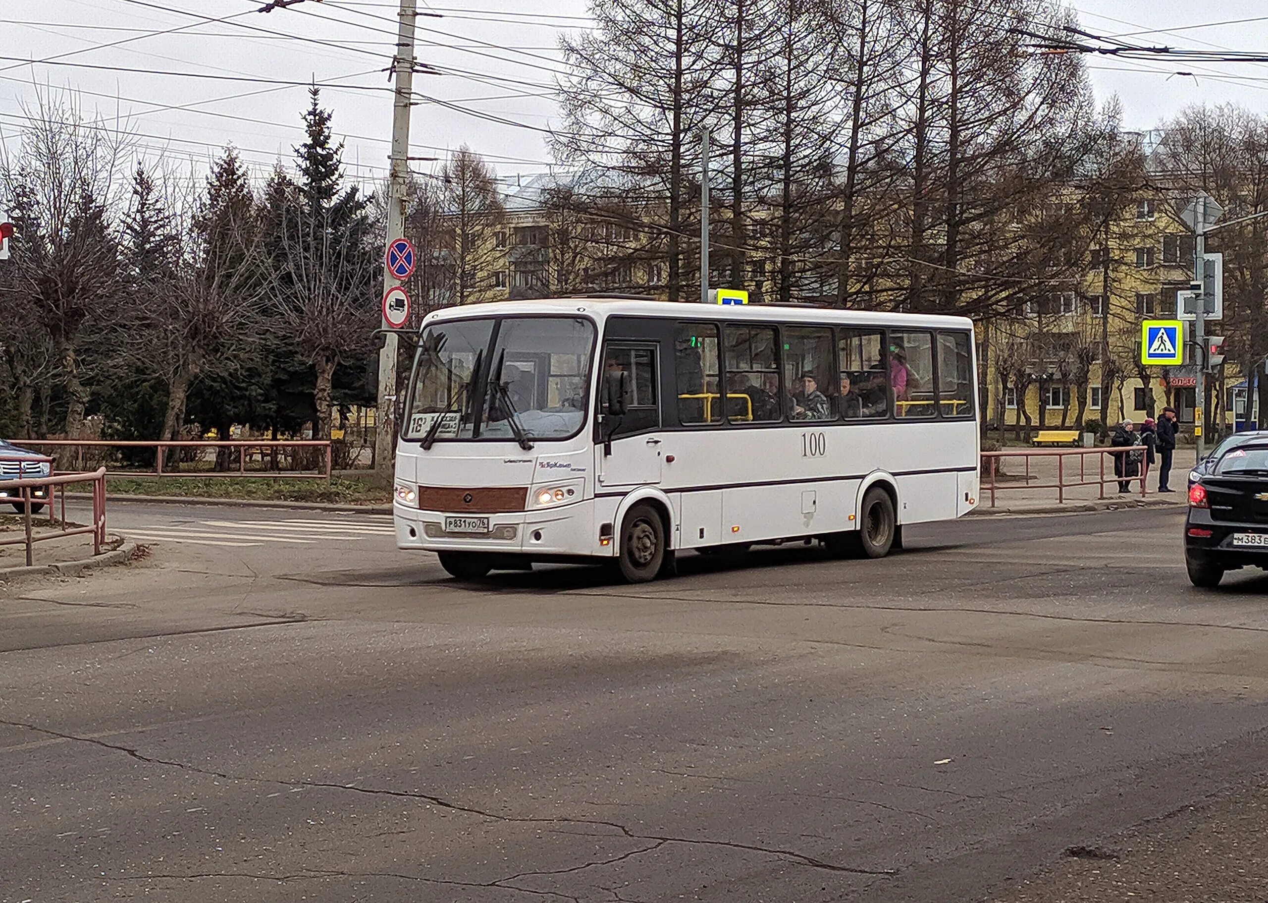 Автобус 16а брянск. Автобус 16. Маршрутка 16. 16 Маршрутка Ярославль. 16 Автобус Рыбинск.