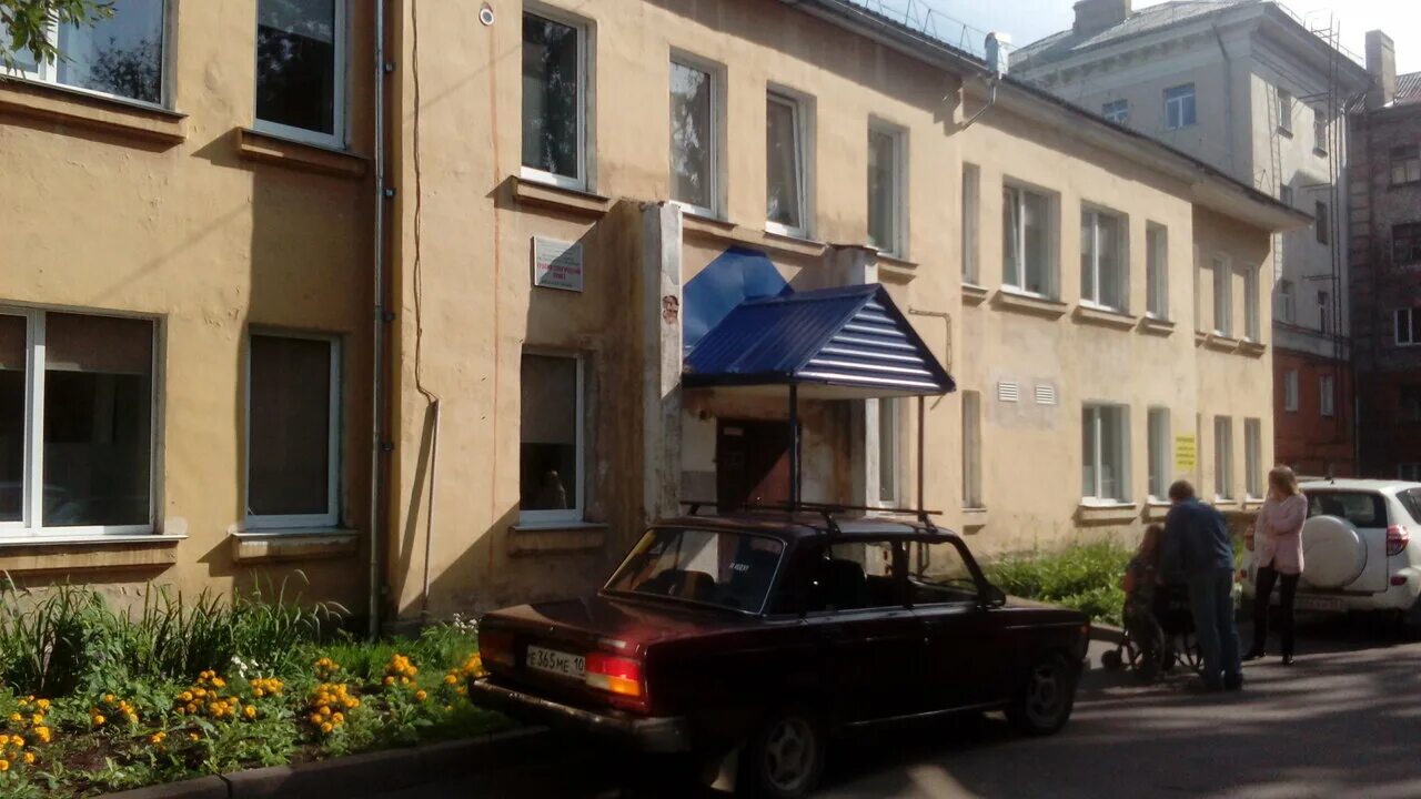 Отделения в республиканской больнице петрозаводск. Антикайнена 3 петрозаводск. Гбуз 3 петрозаводск. Гбуз 3 петрозаводск. Травматология петрозаводск на антикайнена.