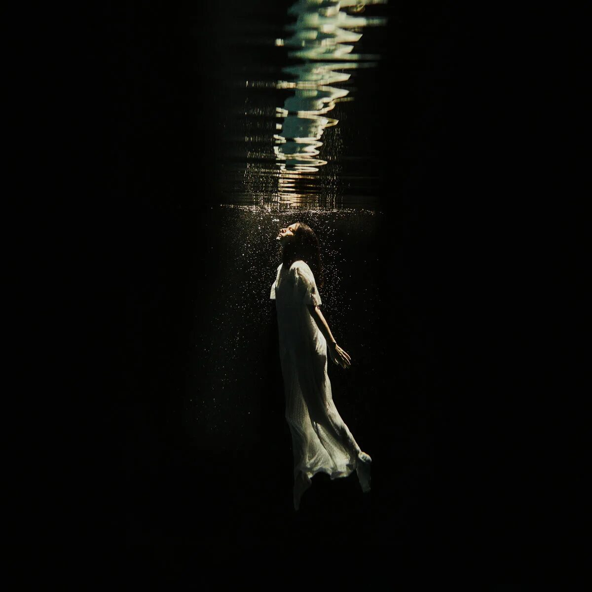 Empty note kisses. Ghostly Kisses. Ghostly Kisses обложка. Margaux sauvé певица. Empty Note Ghostly Kisses.