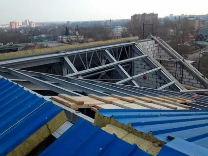 Крыша из сэндвич панелей