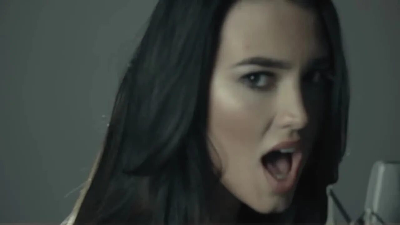 Поставь клип стар. Поставь клип стар. Поставь клип стар. Madonna bad girl клип. Поставь клип стар.