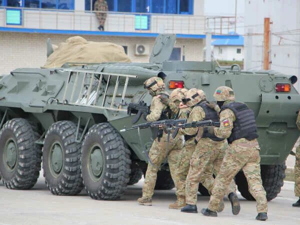 Собр 25 в. Собр каспийск. омон в каспийске в базе. собр техника.