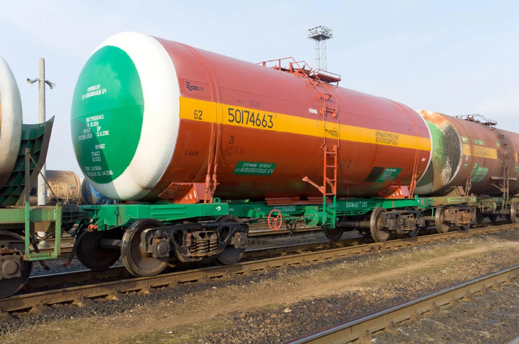 46. Fs17 цистерна для метана. Фермер 2013 мод цистерна для топлива. 5. Цистерна - полуприцеп для фс 19 v1.