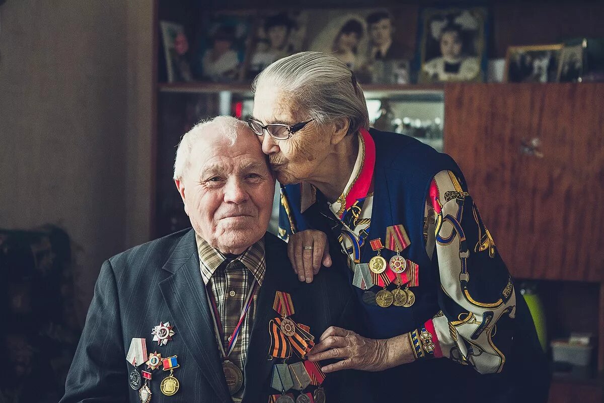 Хранить семейные традиции таинственная прелесть ветеран. Хранить семейные традиции таинственная прелесть ветеран. Хранить семейные традиции таинственная прелесть ветеран. Хранить семейные традиции. Традиция хранить семейные фотографии.