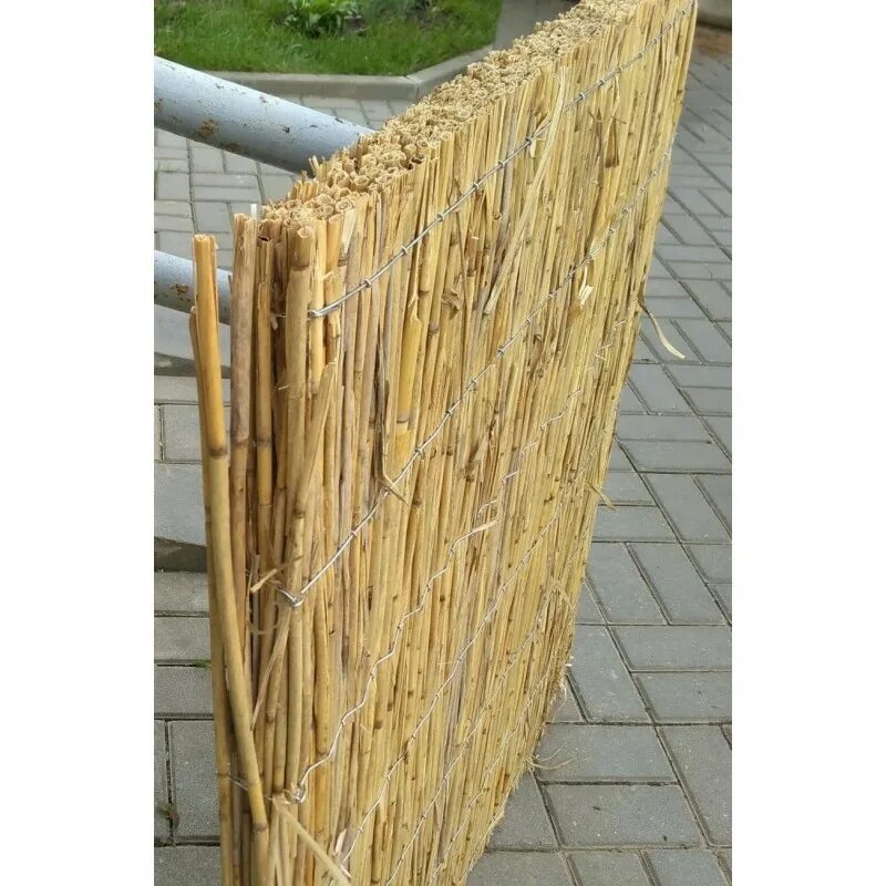 Забор из камыша фото a Fence of reeds Farm buildings, Earthship, Garden ornaments