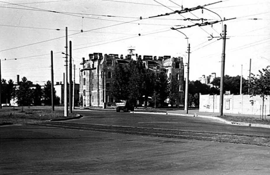 ленинград площадь мужества. площадь мужества 70 года. баня на площади мужества. площадь мужества 70 года. площадь мужества 1982.