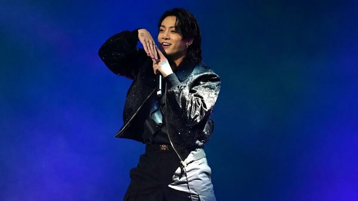Чонгук песня чемпионата. Чонгук дримерс. Чон чонгук 2022. Jungkook 2022. Чон чонгук 2022.