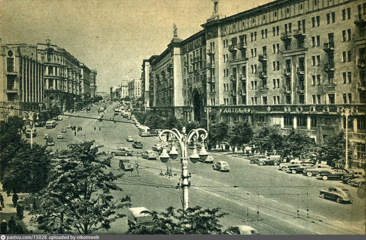 Образование улицы горького. Тверская улица 1920г. Улица Горького Тверская. Улица Горького Тверская улица. Улица Горького (Тверская) Москвы 50е.