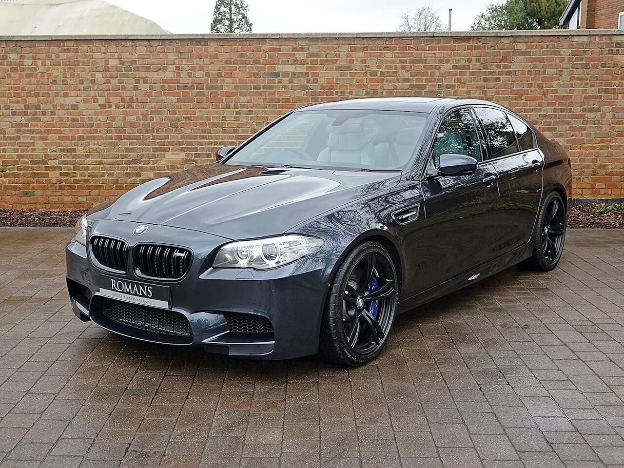 BMW m5 2015. BMW m5 f10 Competition. BMW m5 f10 Grey. BMW m5 f10 2015. Бмв м5 серая