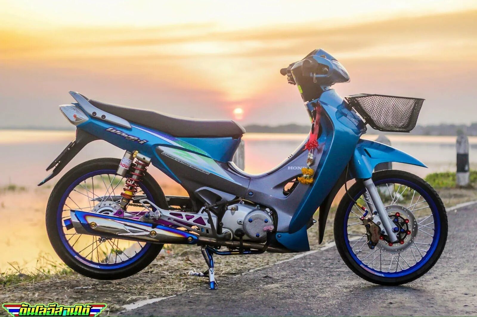 Хонда вейв 110 характеристики. Pgm-fi honda что это. Honda wave 125i. Honda wave 125i. Wave 125.