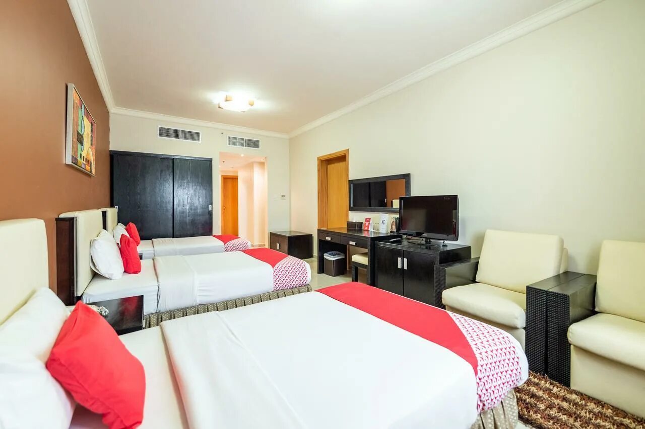 Кристалл плаза аль маджаз шарджа. Отель crystal plaza al majaz hotel 4. Отель кристалл шарджа. Crystal plaza al majaz 4 отзывы. Шарджа премьер отель.