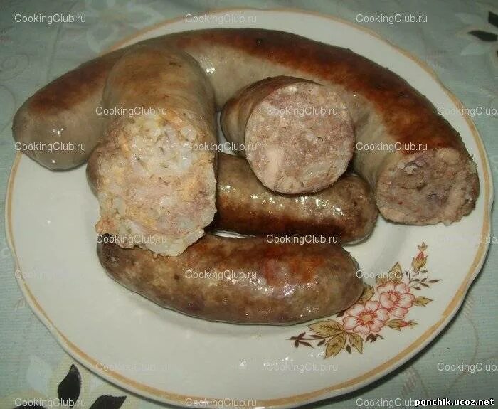 Как жарят свиные купаты. Купаты в разрезе. готовые свиные купаты в разрезе. купаты домашние в разрезе.