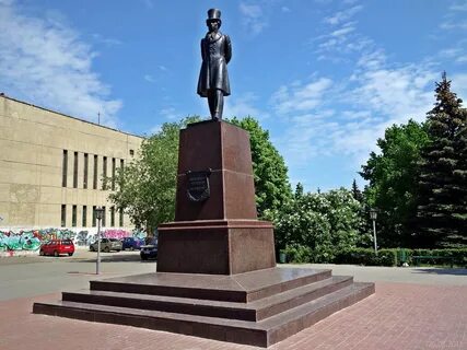 Памятник ступину