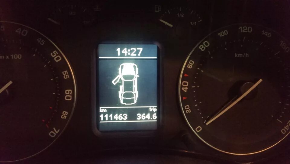 Лампа давления масла шкода суперб 1. Датчики шкода суперб 1. Шкода суперб давление масла. Термометр шкода а7. Лампа давления масла шкода суперб 1.