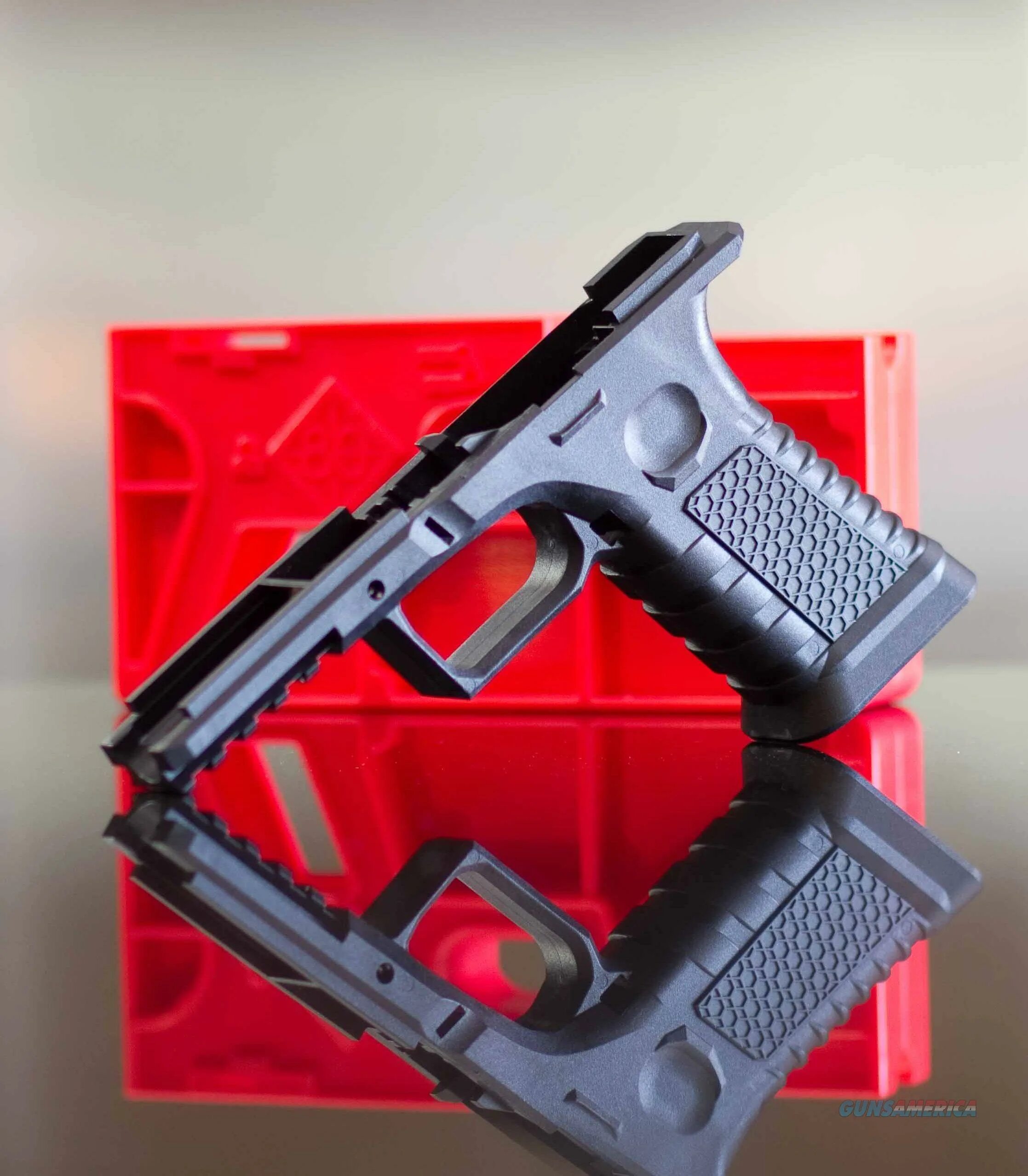 Glock 19 polymer80. Polymer80 pfc9. Polimer80 glock. Полимер 80. P80 пистолет пистолет.