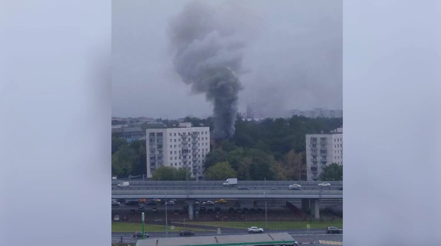 Кубинка горит. Взрыв на улице кубинка. 06. Можайское шоссе ул кубинка. Кубинка пожар.