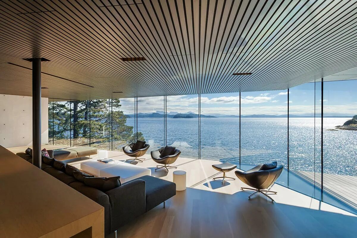 Офис с панорамными окнами на море. Панорамные окна с видом на океан. Стеклянный дом у моря. Дом с видом на океан. Если живешь в стеклянном доме