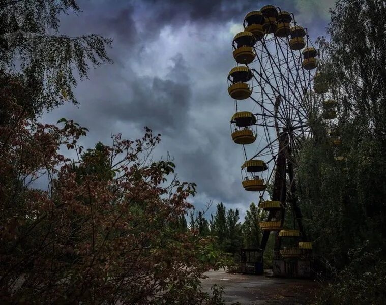 Сталкер звуки припяти. Зона отчуждения Чернобыльской АЭС. Припять. Припять 2018.