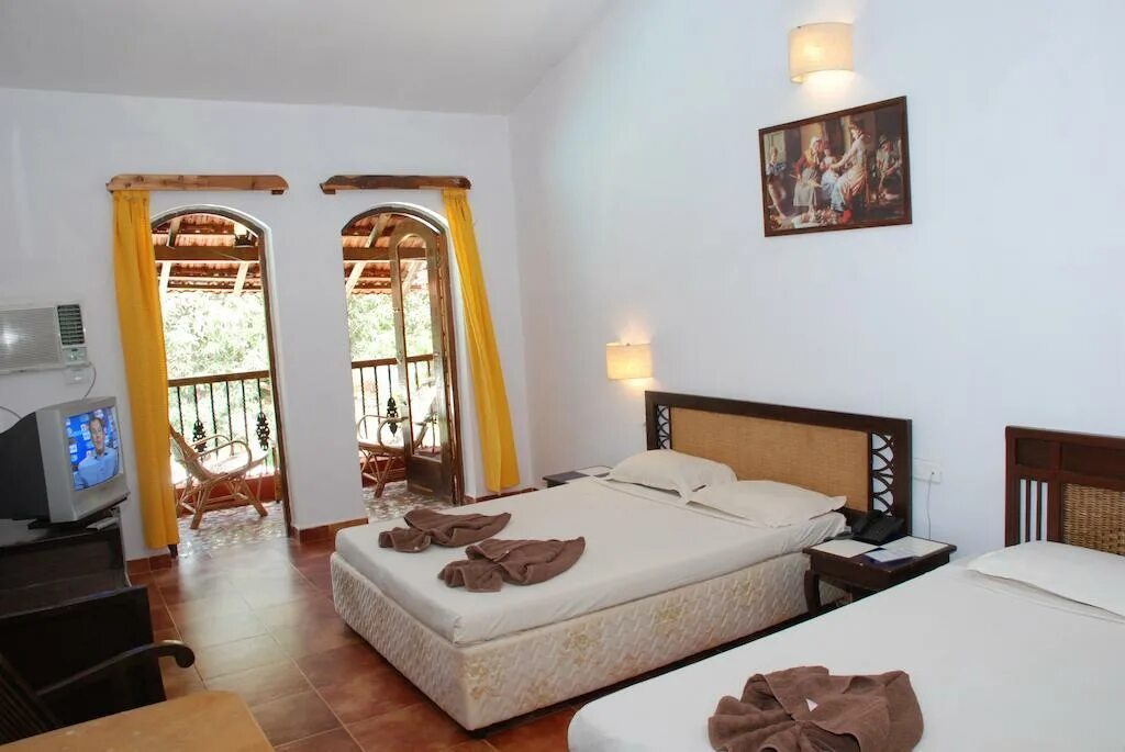 Sea breeze candolim 3 *. Sea breeze beach гоа. Sea breeze калангут. Гоа индия sea breeze beach 3. Sea breeze калангут.
