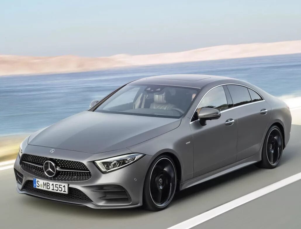 Новый мерседес 2018. Mercedes benz cls 2018. Мерседес бенц 2018. Mercedes benz 2018. Mercedes benz c class w205 белый.
