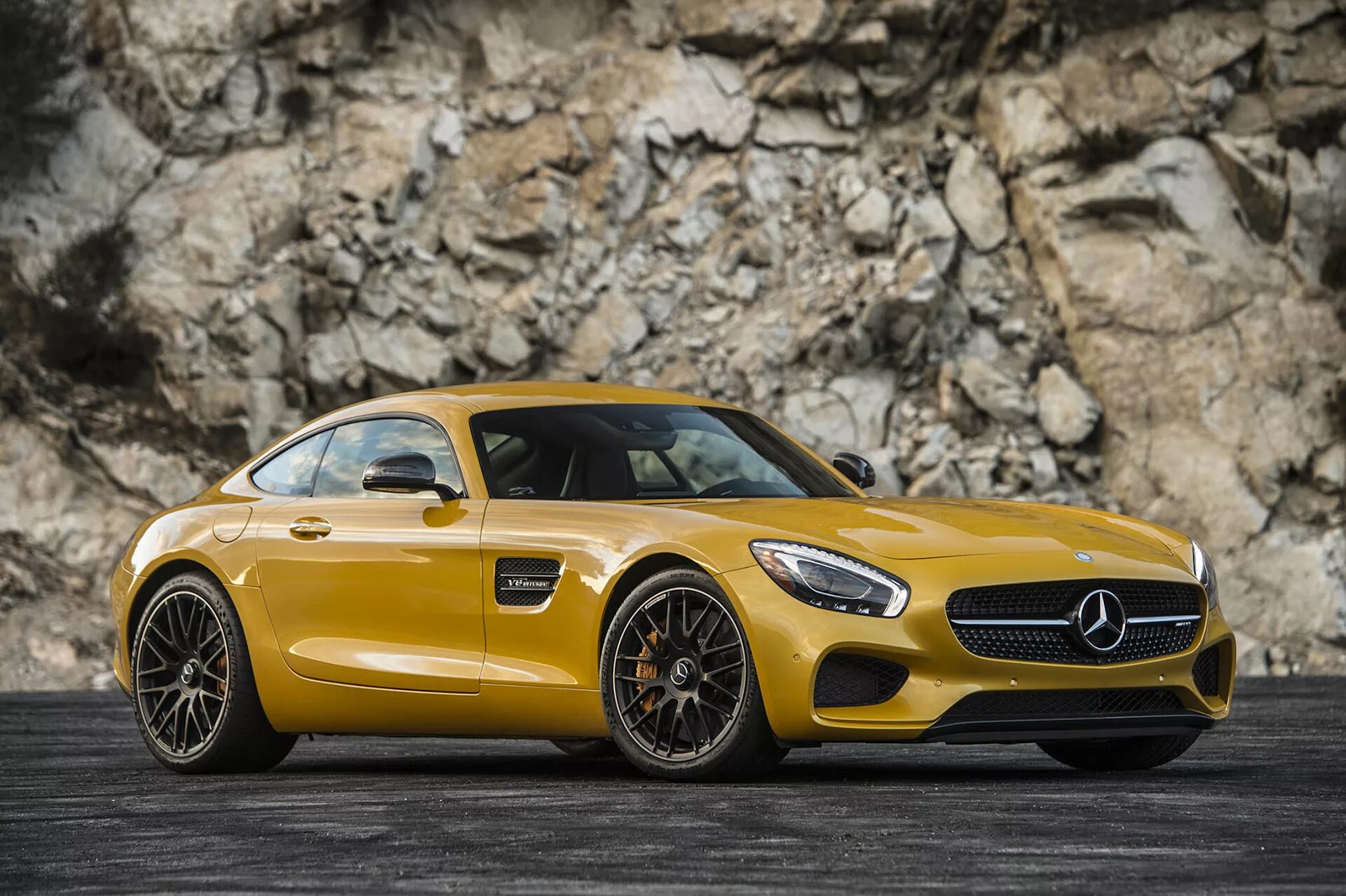 Mercedes АМГ ГТ. Mercedes AMG gt 2016. Мерседес АМГ gt s. Mercedes Benz AMG gt s.