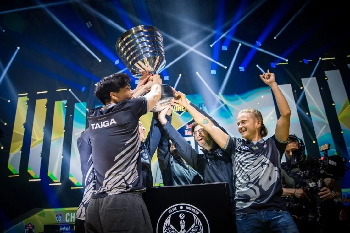 Инт 2018. ESL one Stockholm Dota Major 2022. Og Major Stockholm Dota 2. Og Dota 2 2021. Og ESL one Stockholm 2022.