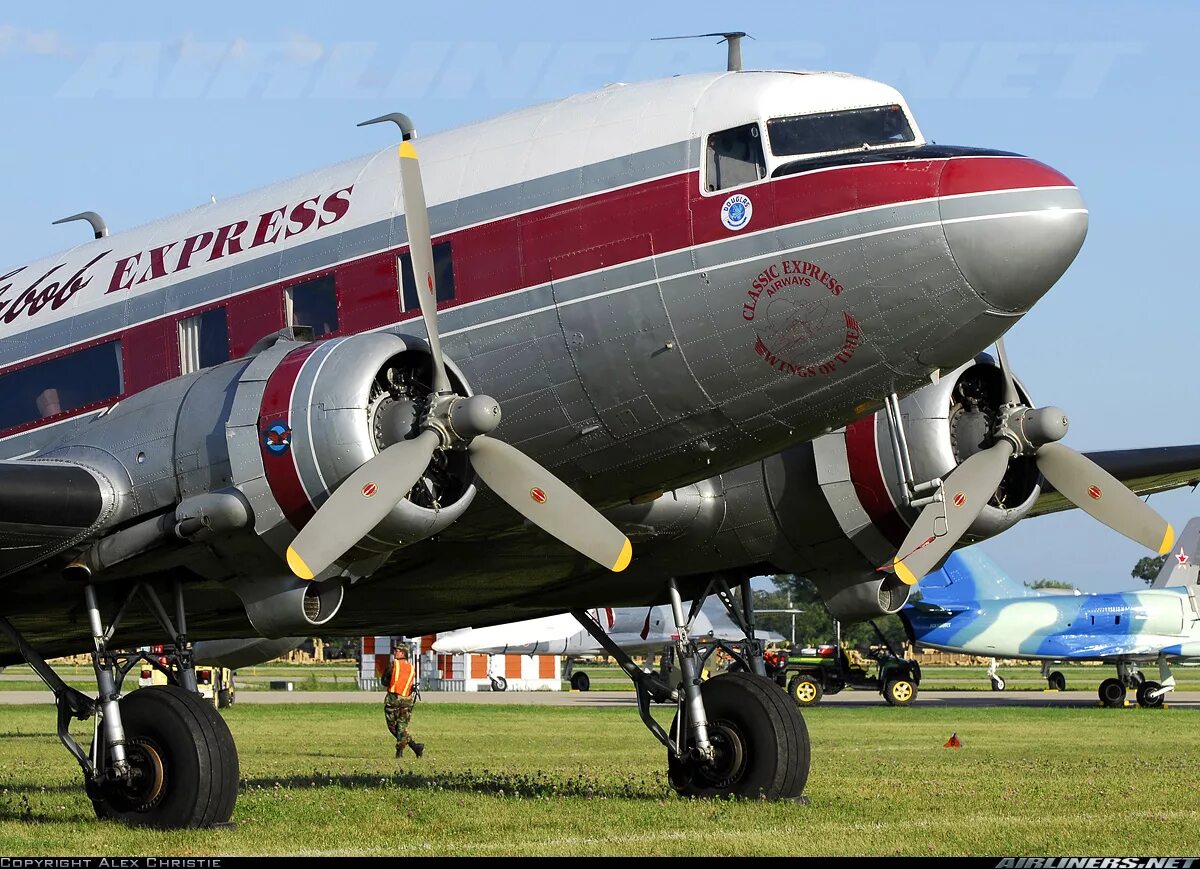 Douglas DC-3. Самолёт-эпоха. Gimpel Дзен