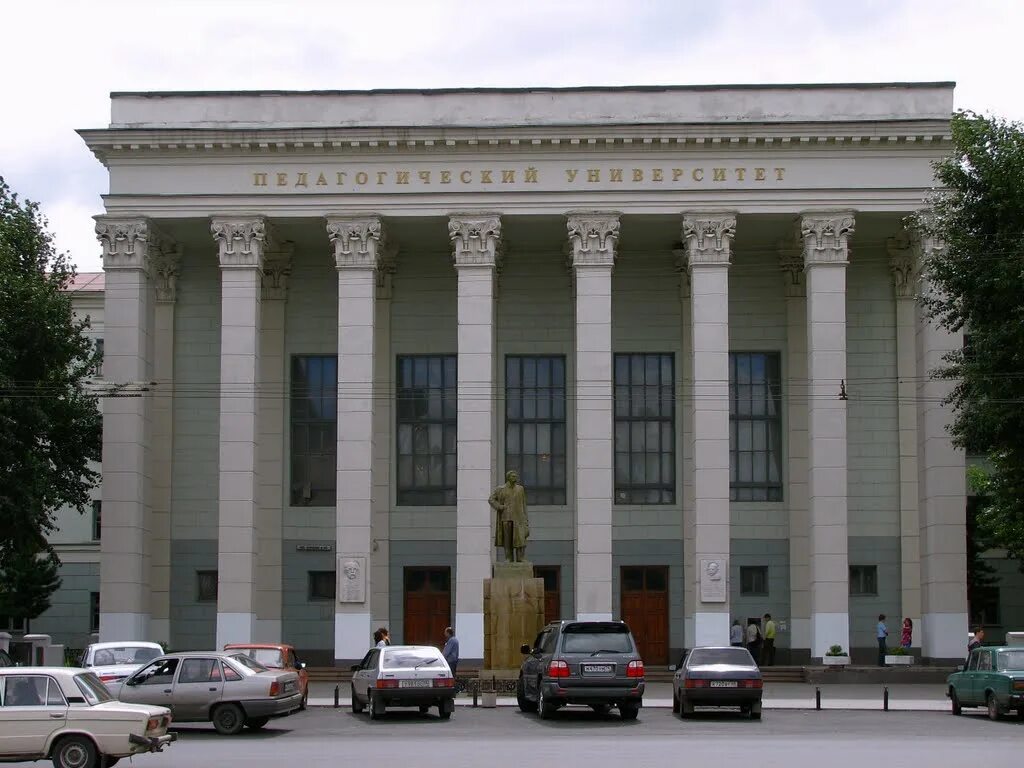 Челнинский педагогический. Южноуральский гуманитарно педагогический университет челябинск. Фото чгпу в челябинске. Челябинский педагогический университет челябинск. Южно-уральский государственный педагогический университет.