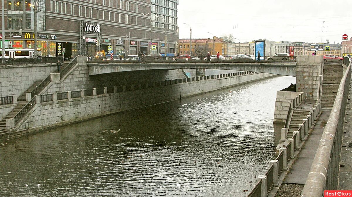 Ново-каменный мост Санкт-Петербург. Ново-каменный мост Обводный канал в Санкт-Петербурге. Боровой мост на Обводном канале. Боровский мост Обводный канал. Мосты обводного канала