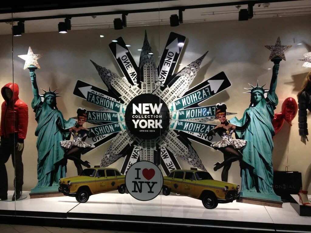 Оформление круговой витрины. Оформление витрин работа. Селфриджес универмаг витрины. Оконные витрины магазинов. Красивые витрины магазинов.