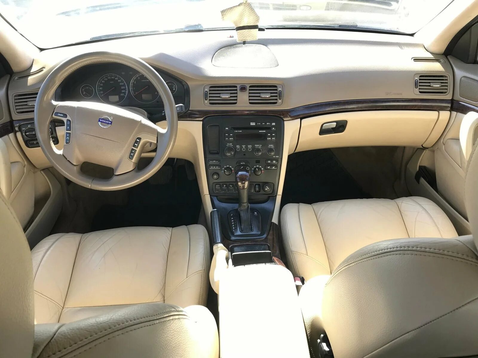 Volvo s80 2006. Вольво с 80 2006. Volvo s80 2006 салон. Вольво с 80 2006 салон.