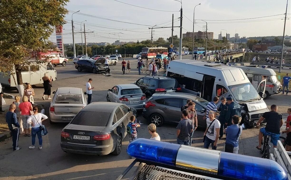 ДТП на Пролетарской сегодня. ДТП сегодня в городе Пролетарске.