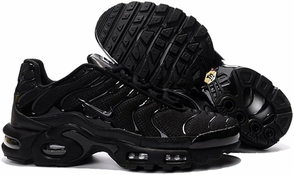 Найк тн макс. Nike Air Max TN Plus черные. Nike Air Max TN Black. Nike Air Max 95 TN Plus Black. Nike Air Max Plus 3 Black.