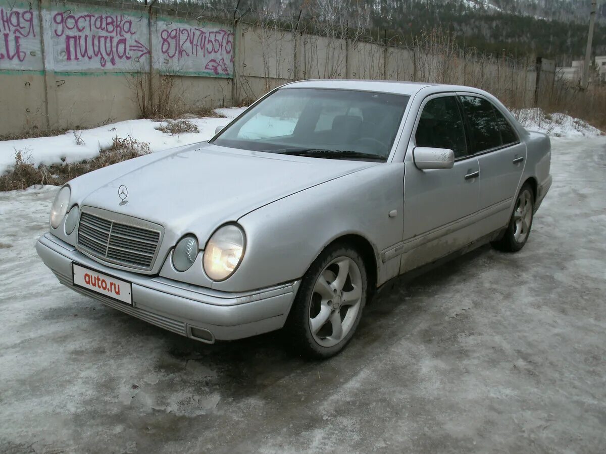 Купить мерседес 1998 года. Мерседес 210 1998. Mercedes e200 1998. W210 Elegance 1998. Mercedes Benz 200 1998.