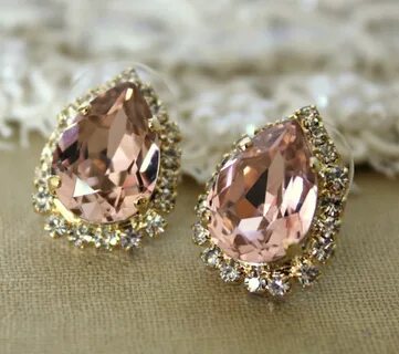 Сережки с драгоценными камнями