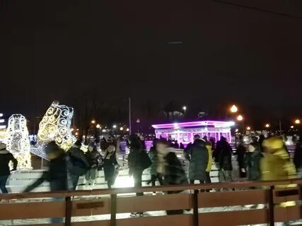 Каток в парке горького до какого